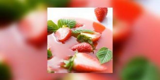 Mousse a la fraise et aux kiwis