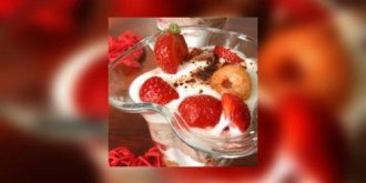 Glace au yaourt et aux fruits
