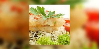 Filets de merlan et riz aux herbes, sauce a l-orange