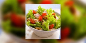 Salade Cesar au poulet fume