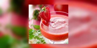 Soupe de tomates aux fraises