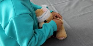 Les traumatismes dans l’enfance rendent plus vulnerables a la douleur chronique