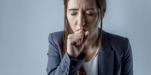 Essoufflement et crepitants pulmonaires : et si c’etait une fibrose pulmonaire idiopathique ?