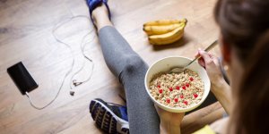3 exercices minceur pour vous affiner a l-heure du petit-dejeuner
