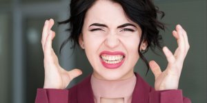 Douleur dentaire diffuse : les causes possibles