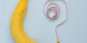 La circoncision a-t-elle un impact sur la taille et la largeur du penis ?