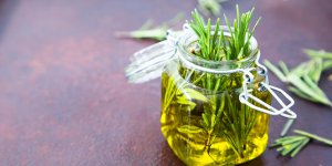 Trucs de grand-mere et medecines naturelles pour soulager les petits maux
