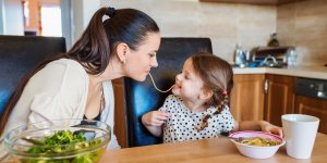Enfants et alimentation : comment bien grandir sans risque d’obesite ?