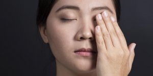 Yeux rouges : 3 causes a envisager