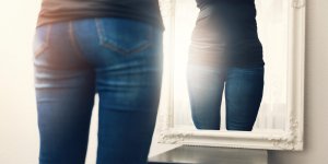 Dysmorphophobie : quand la laideur, c-est dans la tete !