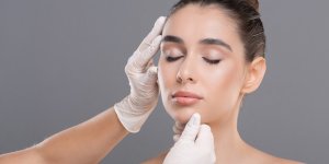 Chirurgie du nez : les ultrasons revolutionnent la rhinoplastie