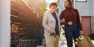 Quelles alternatives a la maison de retraite pour les seniors ?