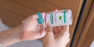 Le gel hydroalcoolique Sanytol : doux pour les mains et efficace contre virus et bacteries
