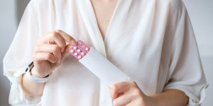 Menopause : surdoser son traitement hormonal accroit les risques de developper un cancer de l’uterus