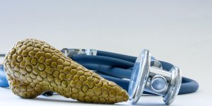 Douleur au pancreas : est-ce le signe d-un cancer ?