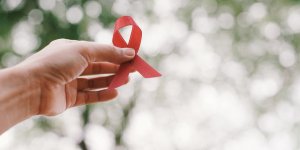 Sida : la circoncision est une solution complementaire et non substitutive au preservatif !!
