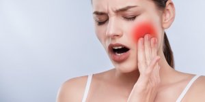 Douleurs dentaires : 3 remedes efficaces pour les soulager