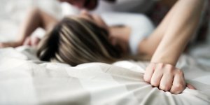 Pourquoi le plaisir vient-il plus lentement aux femmes ?