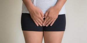 Hernie inguinale : la douleur dans l-aine est un signe d-alerte