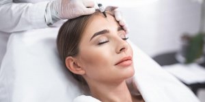 Injections anti-rides : que faut-il savoir sur l’acide hyaluronique ?