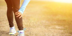 Crampe au mollet : comprendre les causes de cette douleur
