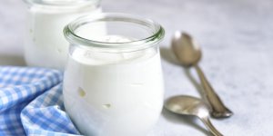 Manger un yaourt par jour aiderait a reduire les risques de cancer du sein