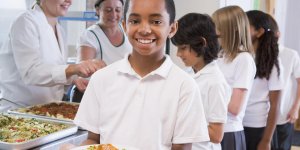 Que mangent vos enfants a la cantine ?