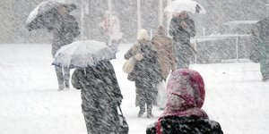 Neige ou verglas : les 5 techniques pour eviter les chutes