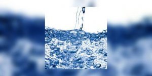 Eau du robinet gazeuse