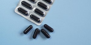 Le charbon vegetal, votre allie detox et anti-ballonnements 