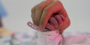  Un premature nait avec un poids de 268 grammes et survit