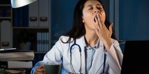 Cancer : le travail de nuit augmente le risque chez les femmes
