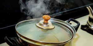Une substance formee lors de la cuisson de certains aliments augmenterait le risque de cancer
