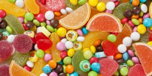 Le dioxyde de titane sera prochainement interdit dans les bonbons