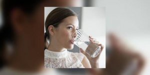 Buvez un verre d’eau a la sante de vos reins !