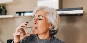 7 moments ou il faut eviter de boire de l’eau
