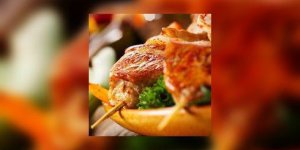 Brochettes d-agneau marinees aux herbes