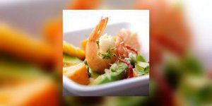 Salade d-asperges et de crevettes