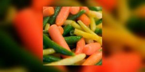 Haricots verts et carottes citronnes