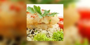 Filets de merlan et riz aux herbes, sauce a l-orange