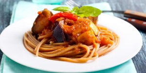 Spaghetti, marmelade d-aubergines au basilic