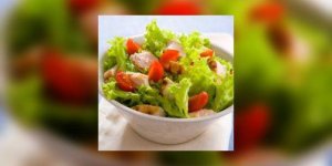 Salade Cesar au poulet fume