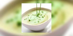 Soupe froide de chou-fleur a la pomme verte