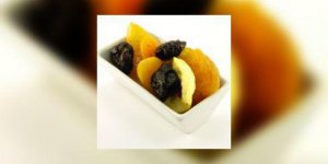 Soupe de figues et d-abricots a l-orange