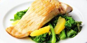 Filets de poisson, courgettes, brocoli 