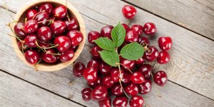 Salade de cerises au zan et a la menthe