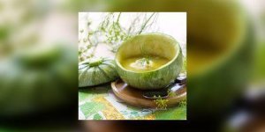 Potage a la courgette et a l-ail