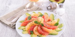 Salade de papaye et pamplemousse a l-avocat 