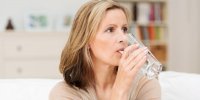 Déshydratation : comment reconnaître les signes d'alerte ?