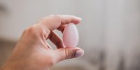 Périnée : les dangers des œufs de Yoni